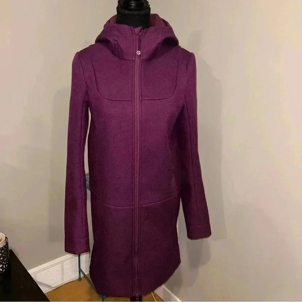 Lululemon City Soft Shell Jacket - Picture 6 of 8